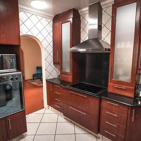 Menlyn Maine: The Exquisite Lunette Pretoria-Noord Εξωτερικό φωτογραφία