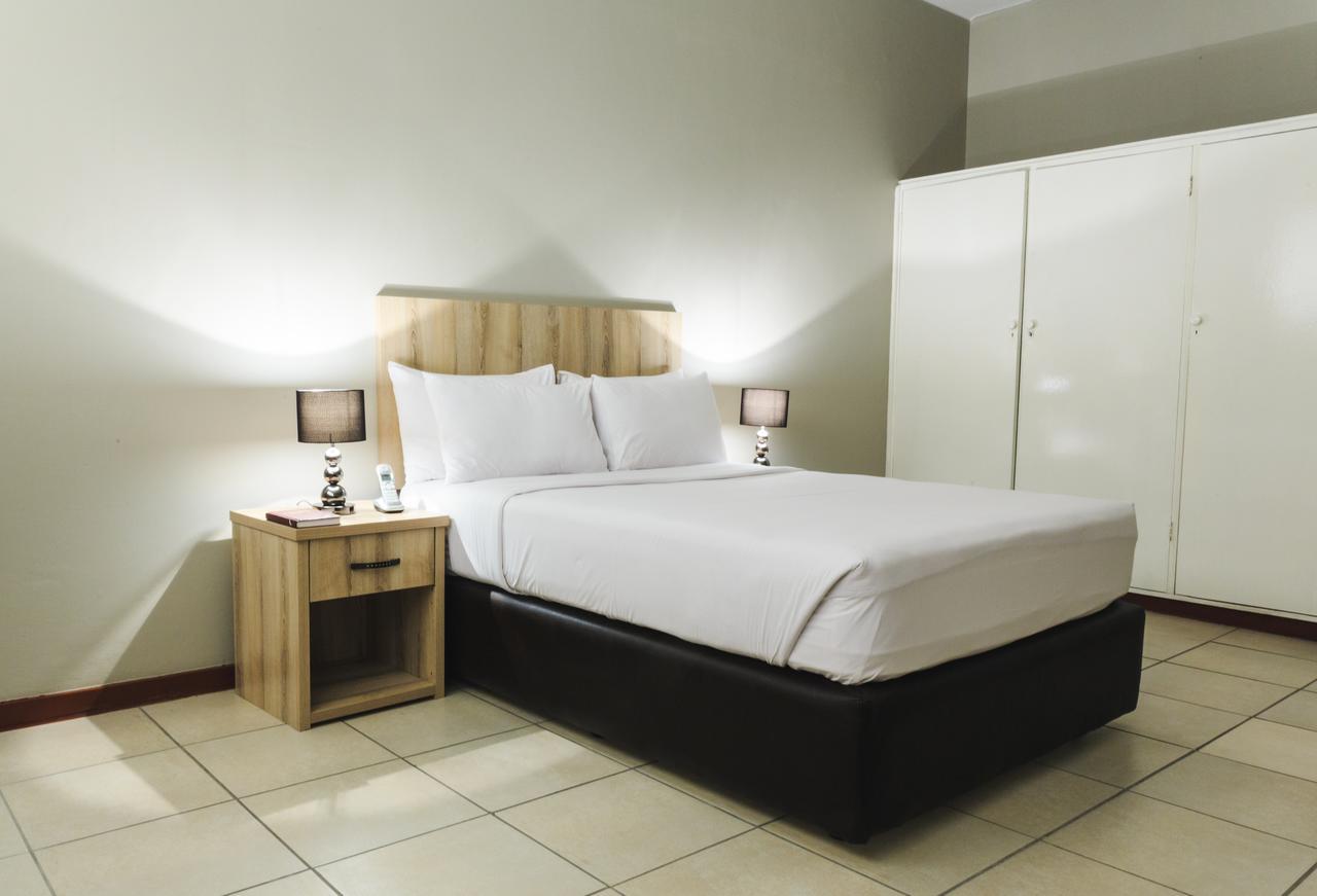 Menlyn Maine: The Exquisite Lunette Pretoria-Noord Εξωτερικό φωτογραφία